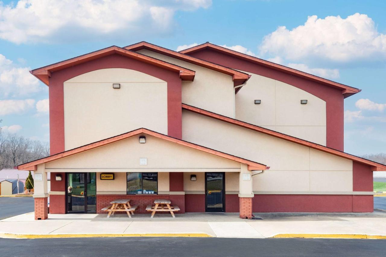 Hotel Super 8 By Wyndham Waynesburg Exteriér fotografie